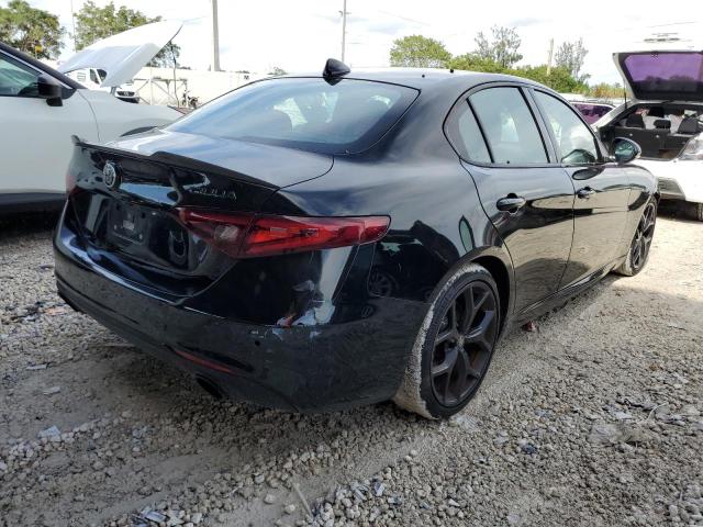 Photo 3 from auction – 2020 ALFA ROMEO GIULIA with VIN ZARFAMAN3L7635157