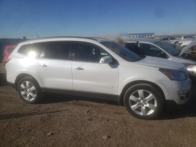 Photo 4 from auction – 2017 CHEVROLET TRAVERSE L with VIN 1GNKRGKD5HJ130344