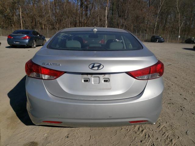 Photo 6 from auction – 2012 HYUNDAI ELANTRA GL with VIN 5NPDH4AE0CH091693