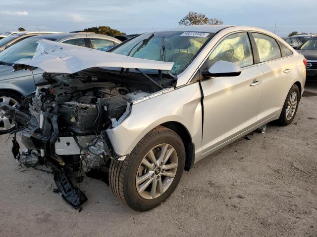 HYUNDAI SONATA SE 2017 with VIN 5NPE24AF3HH577503 - Photo from auction