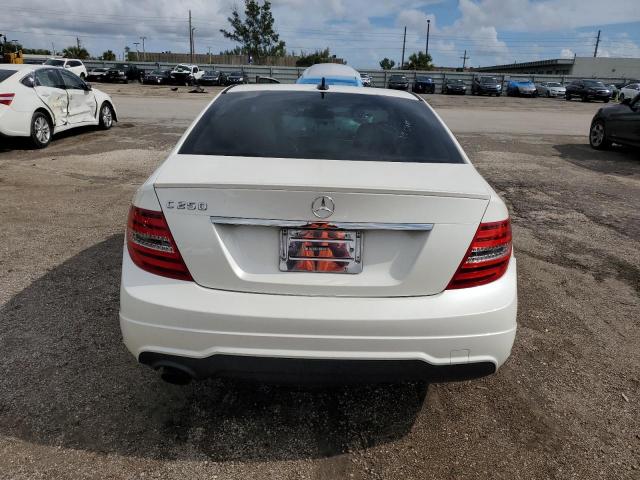 Photo 6 from auction – 2012 MERCEDES-BENZ C 250 with VIN WDDGF4HB8CA627110