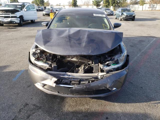 Photo 5 from auction – 2015 CHRYSLER 200 LIMITE with VIN 1C3CCCAB2FN740932