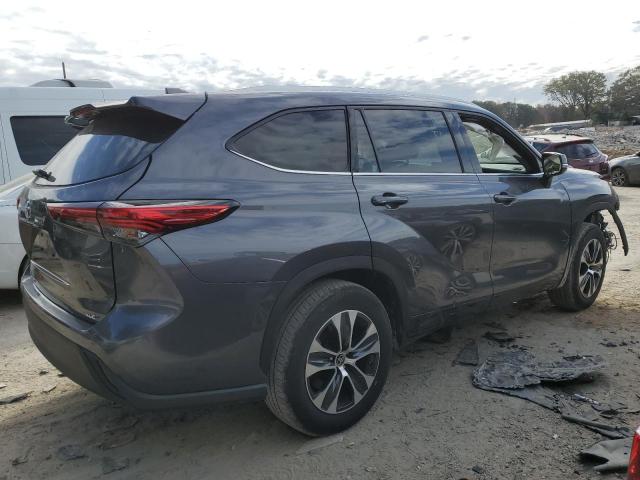 Photo 3 from auction – 2022 TOYOTA HIGHLANDER with VIN 5TDGZRAH2NS107293