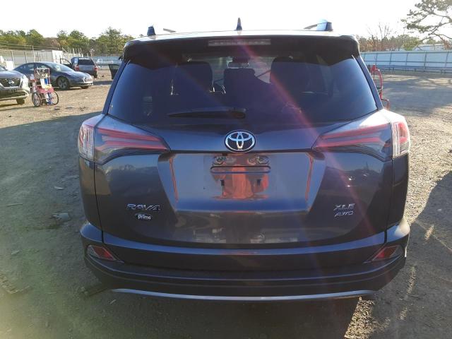 Photo 6 from auction – 2017 TOYOTA RAV4 XLE with VIN JTMRFREV1HD199286