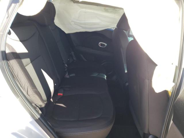 Photo 10 from auction – 2016 KIA SOUL with VIN KNDJN2A22G7826626