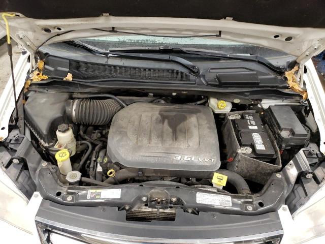 Photo 12 from auction – 2013 CHRYSLER TOWN & COU with VIN 2C4RC1BG8DR737442