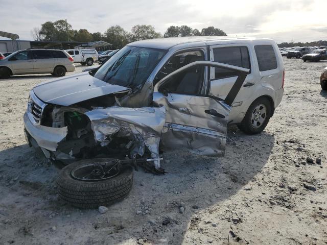HONDA PILOT LX 2015 with VIN 5FNYF3H26FB015122 - Photo from auction