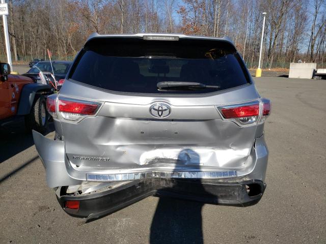 Photo 6 from auction – 2016 TOYOTA HIGHLANDER with VIN 5TDZKRFH0GS138793