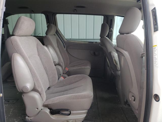 Photo 11 from auction – 2002 CHRYSLER TOWN & COU with VIN 2C4GP74L02R630567