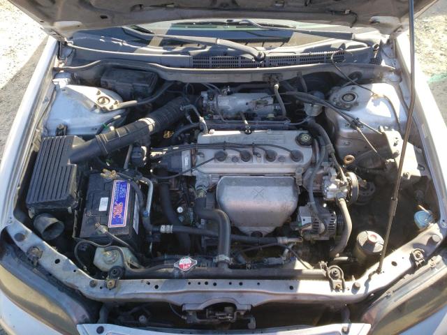 Photo 11 from auction – 2002 HONDA ACCORD LX with VIN 1HGCG66532A064367