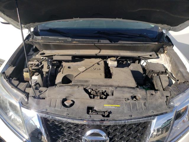 Photo 11 from auction – 2014 NISSAN PATHFINDER with VIN 5N1AR2MN3EC715450