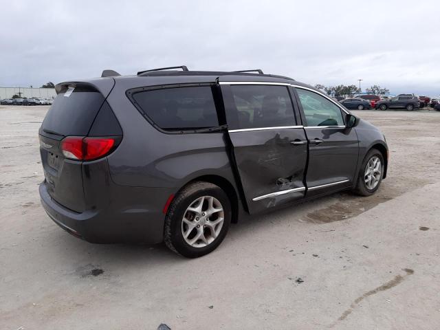 Photo 3 from auction – 2017 CHRYSLER PACIFICA T with VIN 2C4RC1BG6HR676601