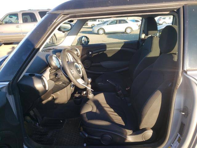Photo 7 from auction – 2010 MINI COOPER CLU with VIN WMWML3C58ATX51071