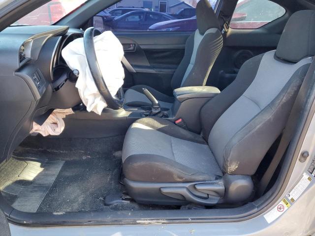 Photo 7 from auction – 2011 TOYOTA SCION TC with VIN JTKJF5C72B3013738