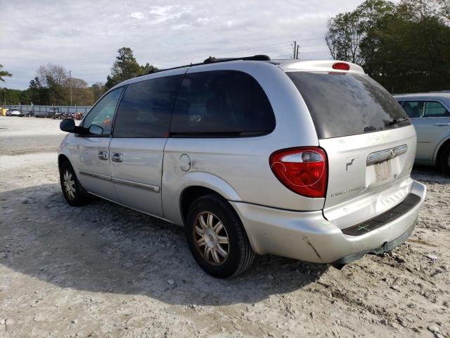 Photo 2 from auction – 2005 CHRYSLER TOWN & COU with VIN 2C4GP54L85R261045