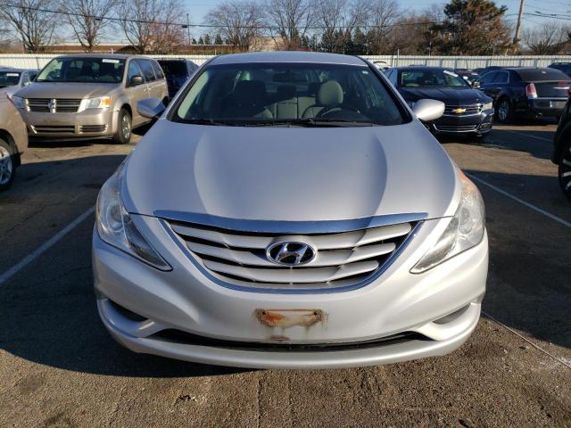 Photo 5 from auction – 2011 HYUNDAI SONATA GLS with VIN 5NPEB4ACXBH210319