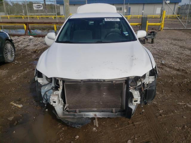 Photo 5 from auction – 2011 TOYOTA CAMRY with VIN 4T4BF3EK6BR217309