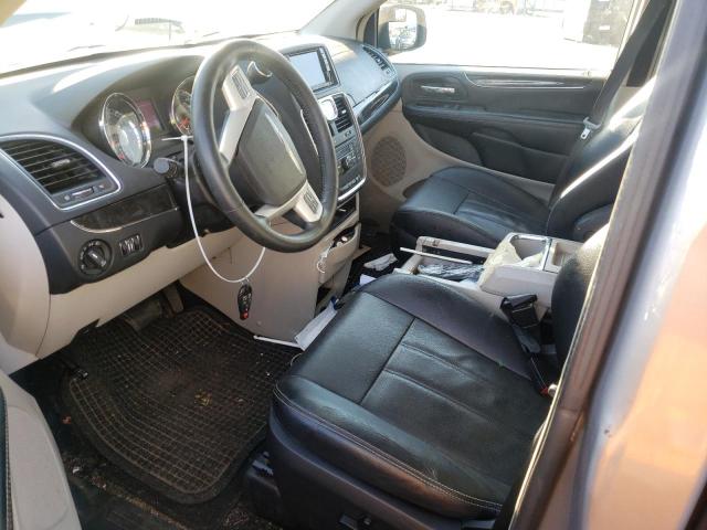 Photo 7 from auction – 2015 CHRYSLER TOWN & COU with VIN 2C4RC1CG0FR674256