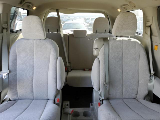 Photo 10 from auction – 2013 TOYOTA SIENNA LE with VIN 5TDKK3DC3DS359581