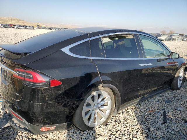 Photo 3 from auction – 2017 TESLA MODEL X with VIN 5YJXCDE28HF056823