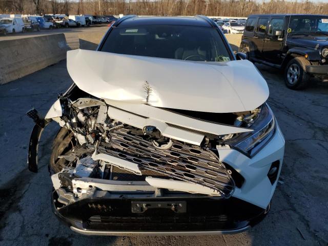 Photo 5 from auction – 2021 TOYOTA RAV4 XSE with VIN 2T3E6RFV9MW005517