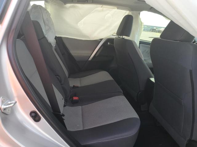 Photo 10 from auction – 2015 TOYOTA RAV4 XLE with VIN JTMWFREV2FJ047504