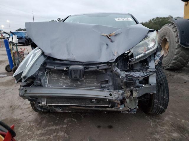 Photo 5 from auction – 2016 HONDA CR-V LX with VIN 2HKRM3H35GH532773