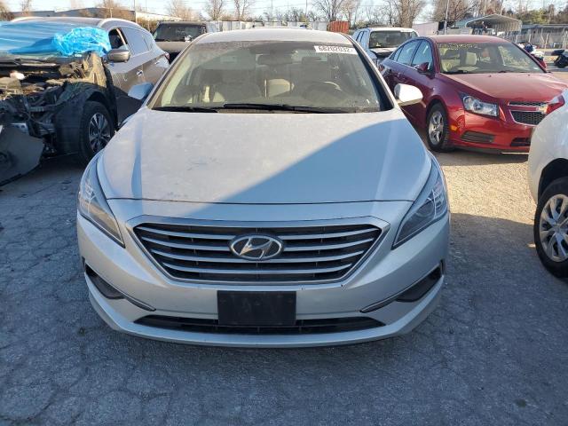 Photo 5 from auction – 2016 HYUNDAI SONATA SE with VIN 5NPE24AF7GH376735