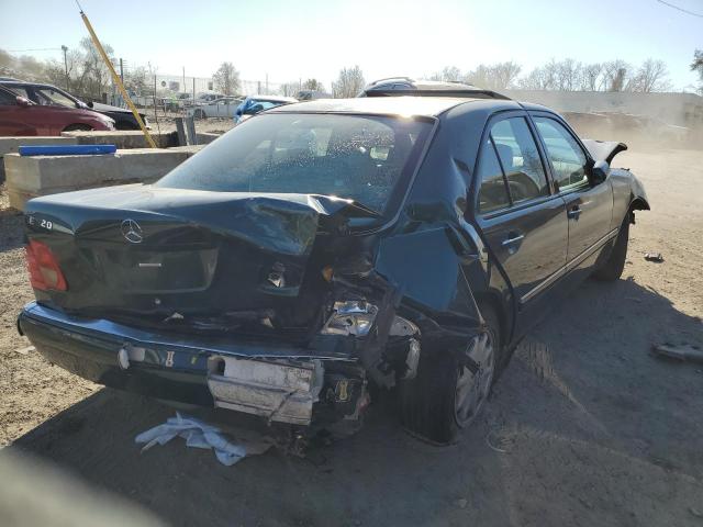 Photo 3 from auction – 1998 MERCEDES-BENZ E 320 with VIN WDBJF65FXWA668957