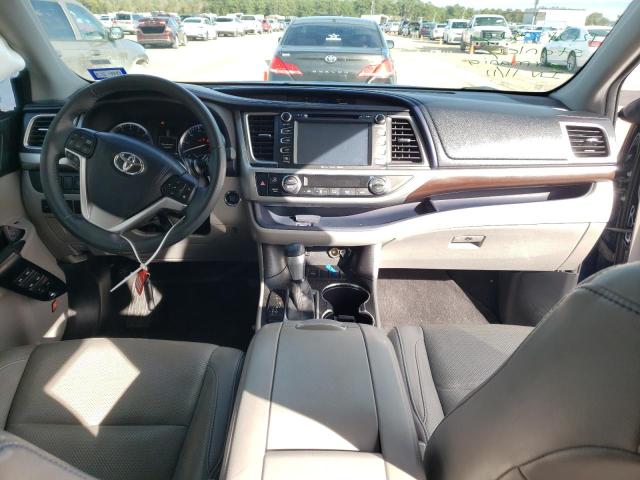 Photo 8 from auction – 2016 TOYOTA HIGHLANDER with VIN 5TDYKRFH4GS170271