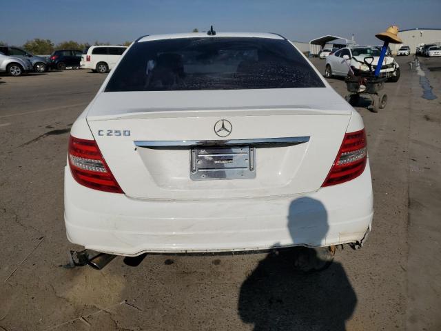 Photo 6 from auction – 2013 MERCEDES-BENZ C 250 with VIN WDDGF4HBXDA856471