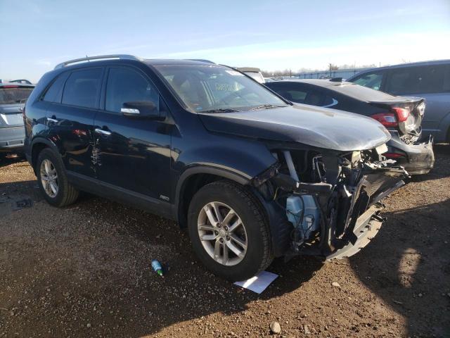 Photo 4 from auction – 2015 KIA SORENTO LX with VIN 5XYKTDA63FG594337