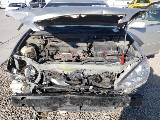 Photo 11 from auction – 2005 TOYOTA CAMRY LE with VIN 4T1BE32K35U405324