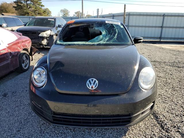 Photo 5 from auction – 2014 VOLKSWAGEN BEETLE with VIN 3VWJ07AT0EM661681