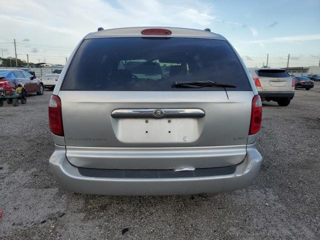 Photo 6 from auction – 2001 CHRYSLER TOWN & COU with VIN 2C4GP54L51R206935