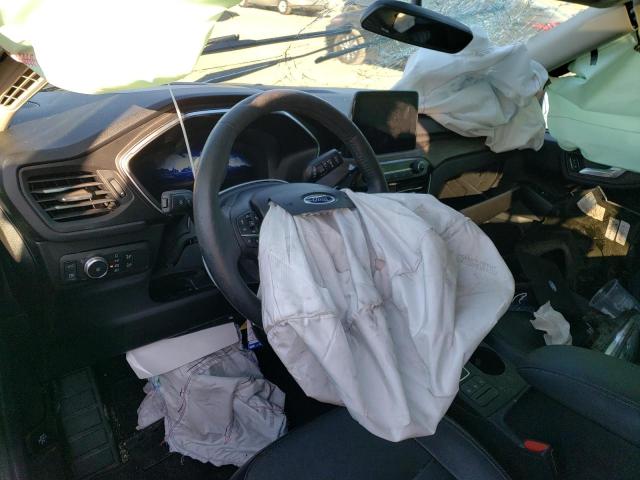 Photo 9 from auction – 2020 FORD ESCAPE TIT with VIN 1FMCU9DZ8LUB42121