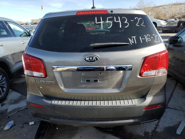 Photo 6 from auction – 2013 KIA SORENTO LX with VIN 5XYKTCA64DG398320