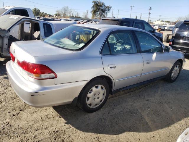 Photo 3 from auction – 2002 HONDA ACCORD LX with VIN 1HGCG66532A064367