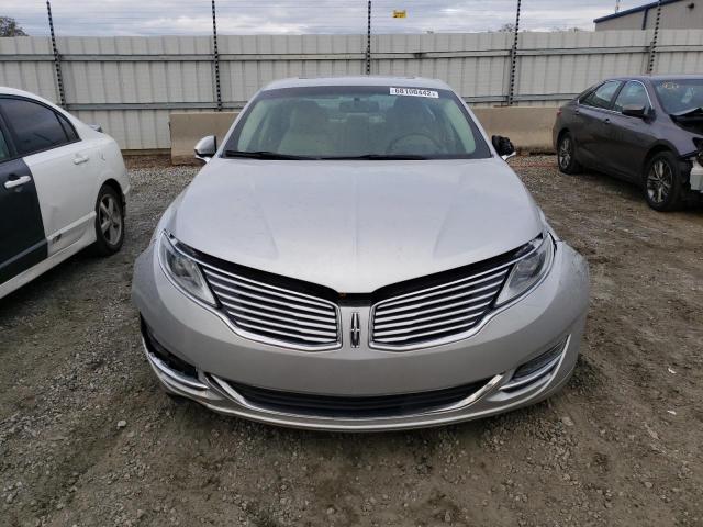 Photo 5 from auction – 2015 LINCOLN MKZ with VIN 3LN6L2G99FR625356