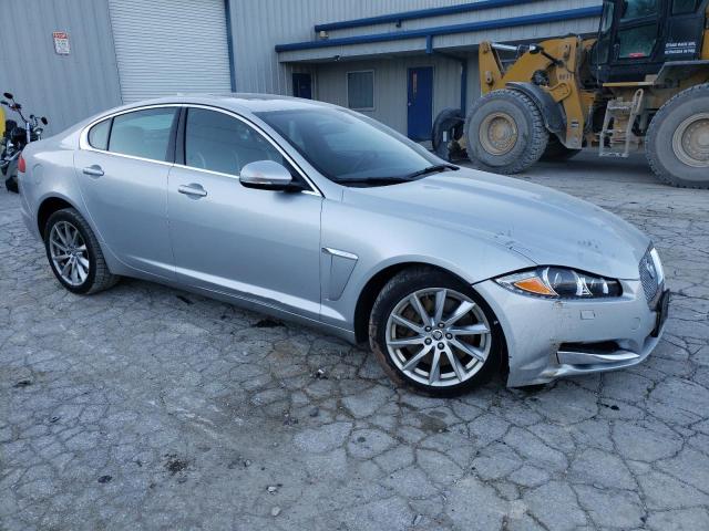 Zdjęcie 4 z aukcji – 2013 JAGUAR XF z VIN SAJWA0ESXDPS63404