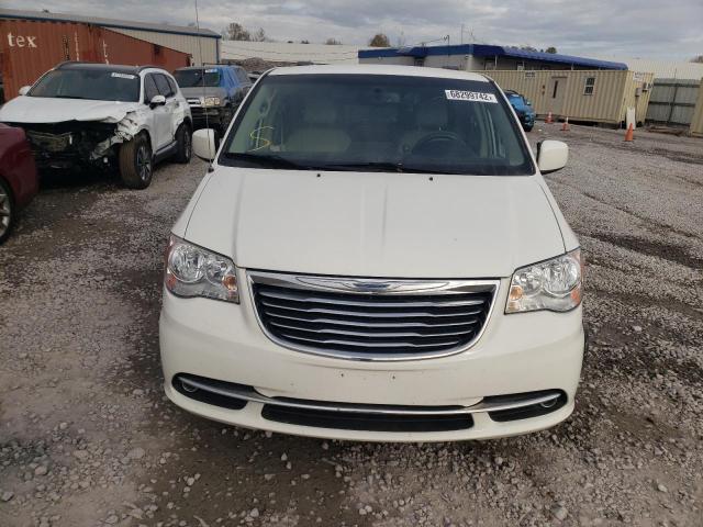 Photo 5 from auction – 2013 CHRYSLER TOWN & COU with VIN 2C4RC1BG5DR555648