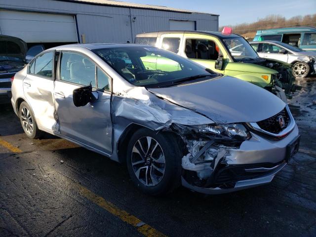 Foto 4 de la subasta – 2015 HONDA CIVIC EX con VIN 19XFB2F89FE091203