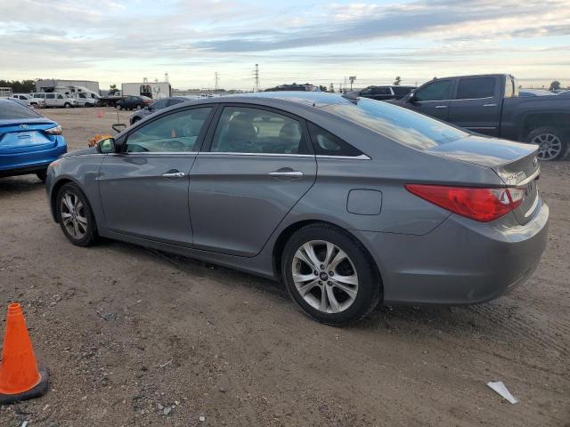 Photo 2 from auction – 2013 HYUNDAI SONATA SE with VIN 5NPEC4AC4DH686081