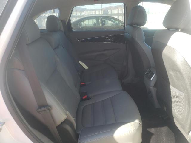 Photo 6 from auction – 2016 KIA SORENTO EX with VIN 5XYPHDA50GG112164