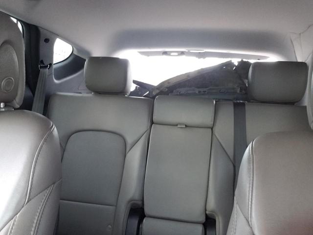 Photo 10 from auction – 2018 HYUNDAI SANTA FE S with VIN 5NMZU4LA6JH085483