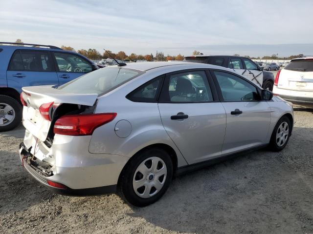 Photo 3 from auction – 2016 FORD FOCUS S with VIN 1FADP3E26GL254741