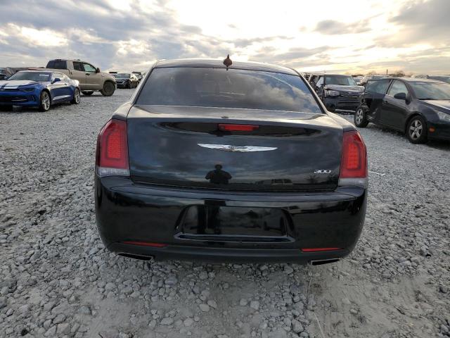 Photo 6 from auction – 2019 CHRYSLER 300 S with VIN 2C3CCABG5KH564881