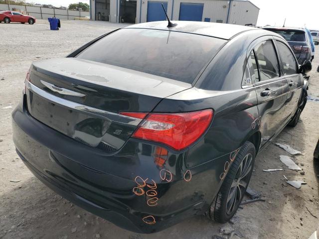Photo 3 from auction – 2012 CHRYSLER 200 S with VIN 1C3CCBHG3CN206104