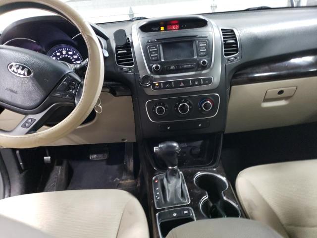 Photo 8 from auction – 2014 KIA SORENTO LX with VIN 5XYKTCA65EG522788