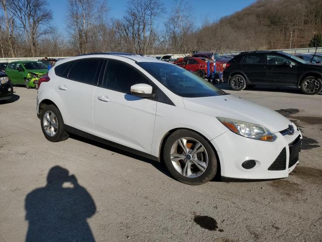 Photo 4 from auction – 2014 FORD FOCUS SE with VIN 1FADP3K22EL363571